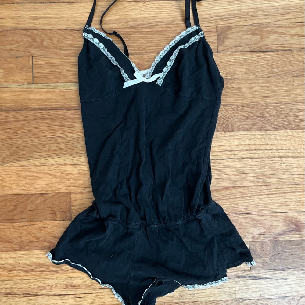 Black Teddy with cream trim